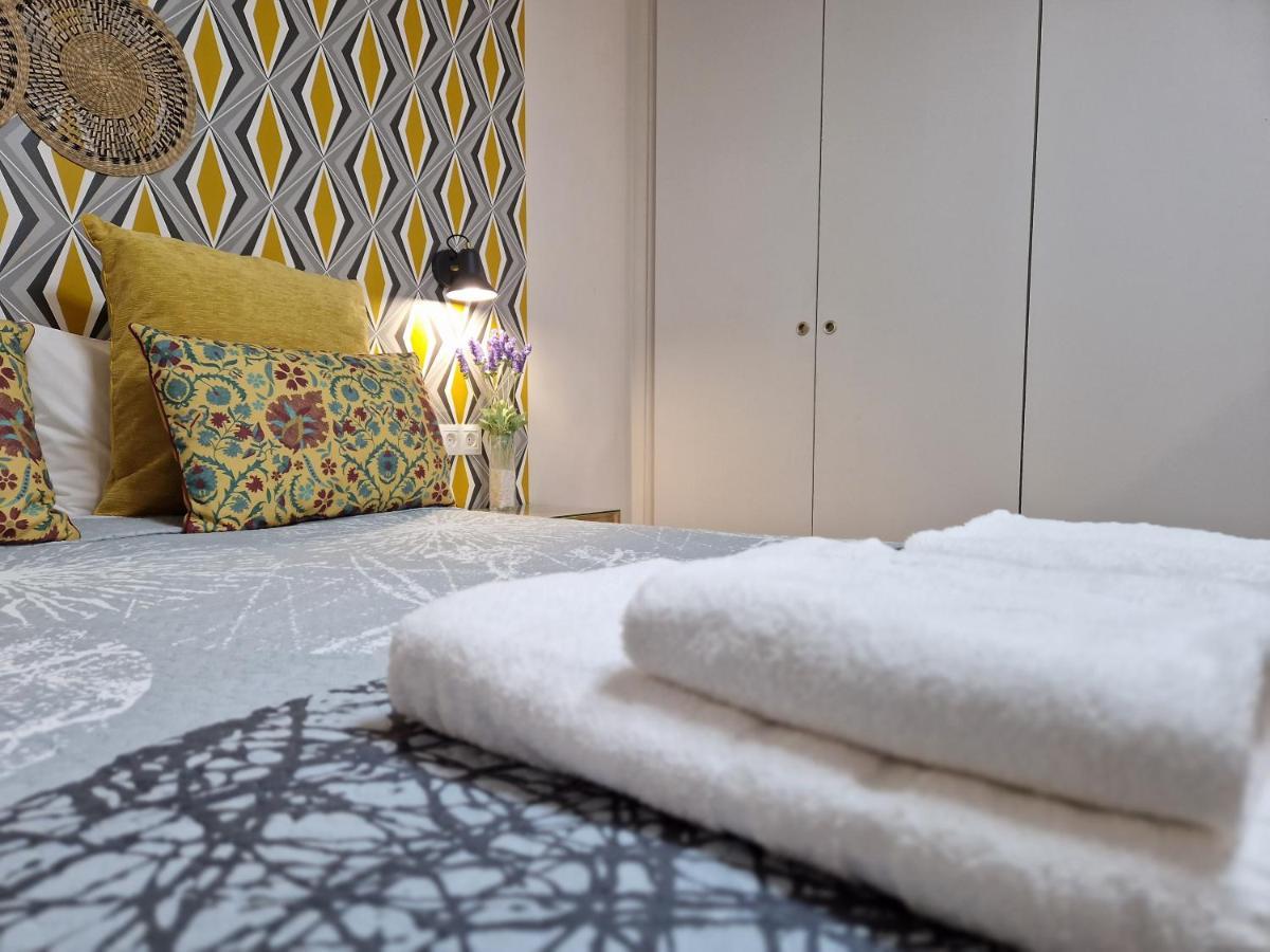 Del Parque Flats Galatas Malaga Apartment ภายนอก รูปภาพ